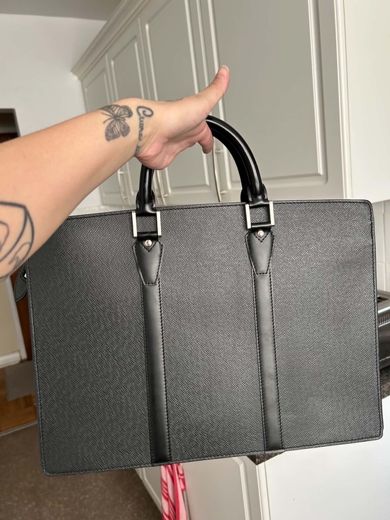 Louis Vuitton Other - Louis Vuitton Black Textured Leather Laptop Briefcase